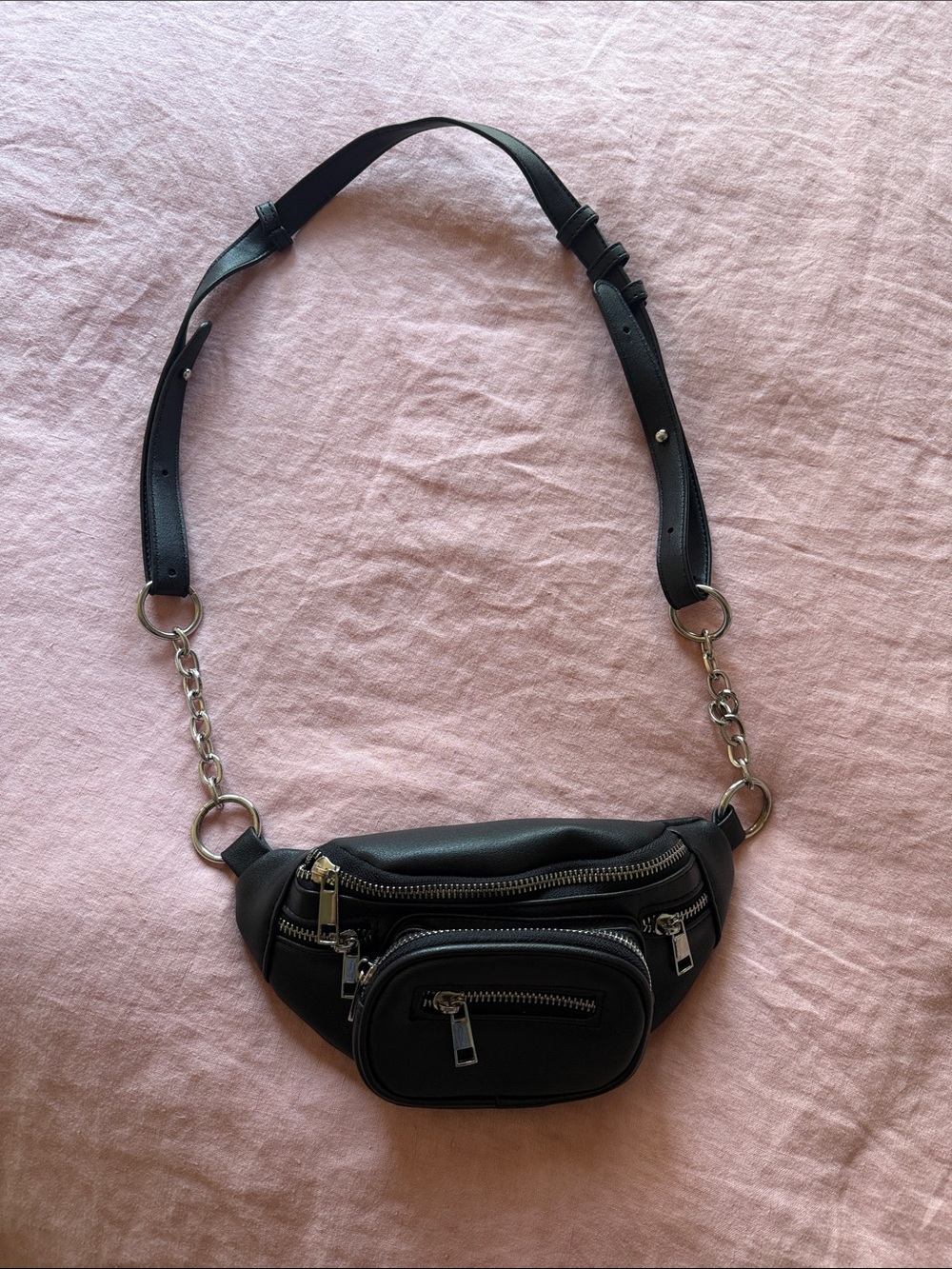 Black Chain Strap Crossbody Belt Bag